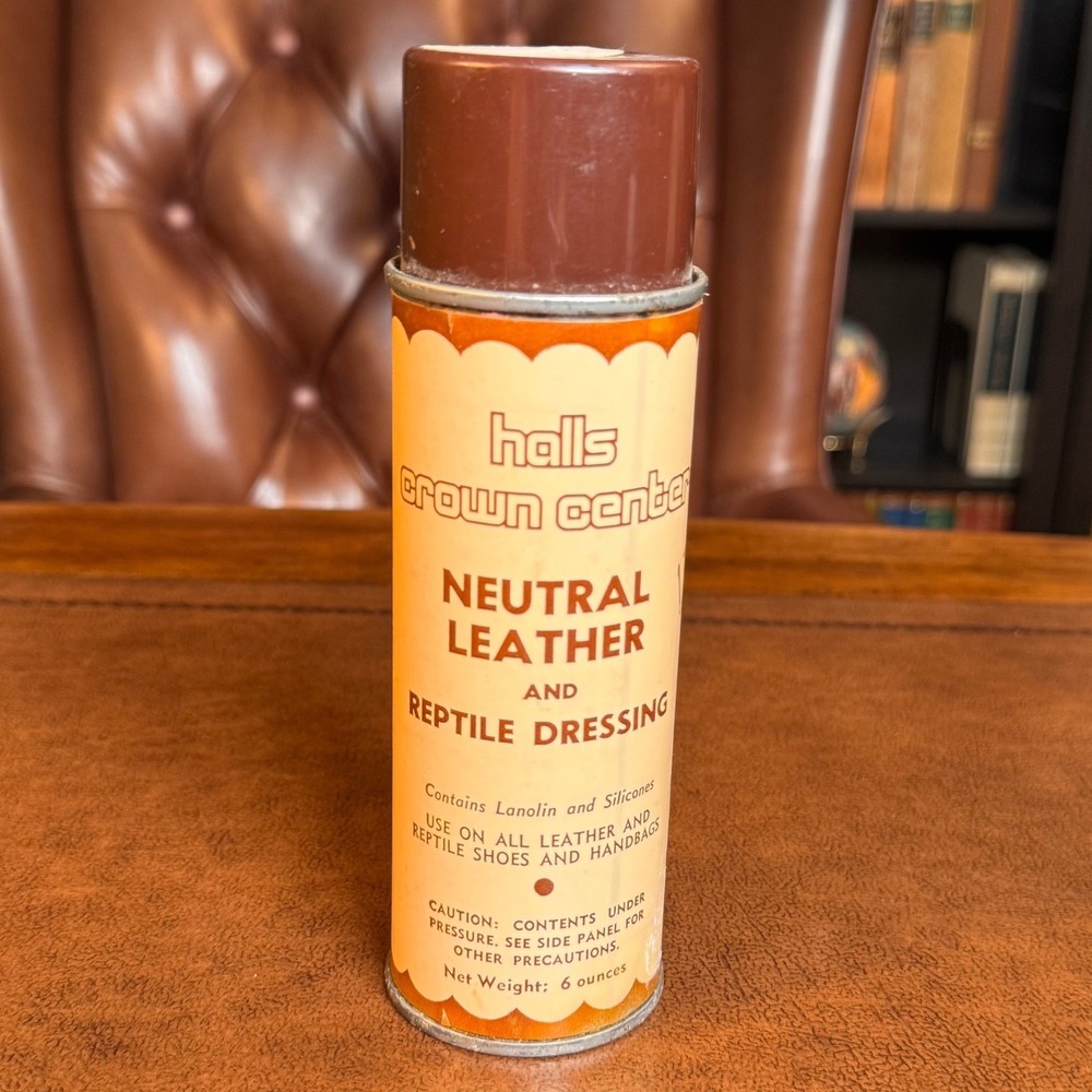 Vintage Halls Crown Center Neutral Leather and Reptile Dressing Spray 6oz Can